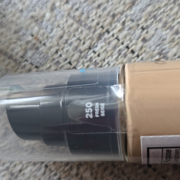 REVLON BRAND COLORSTAY LONGWEAR MAKEUP FOUNDATION #250 FRESH BEIGE BUNDLE OF 2 - Picture 5 of 7